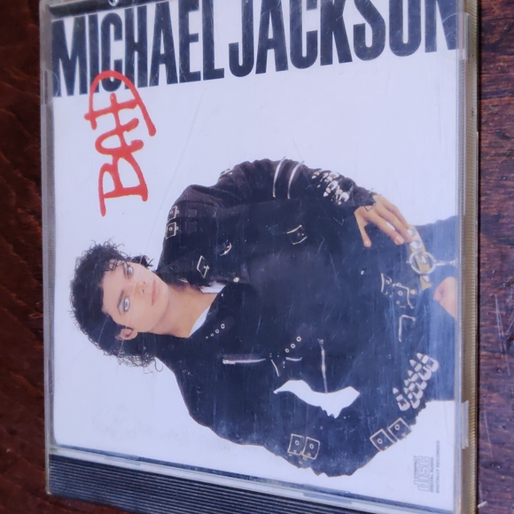 Michael Jackson CD bundle - Picture 3 of 5